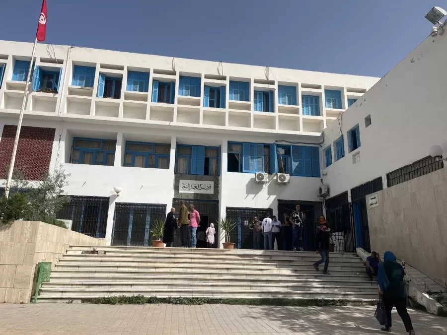 قبل انطلاق الجلسة: الديمقراطيات تطالب المحكمة بإصدار أقصى عقوبة ضد "قاتل" رفقة